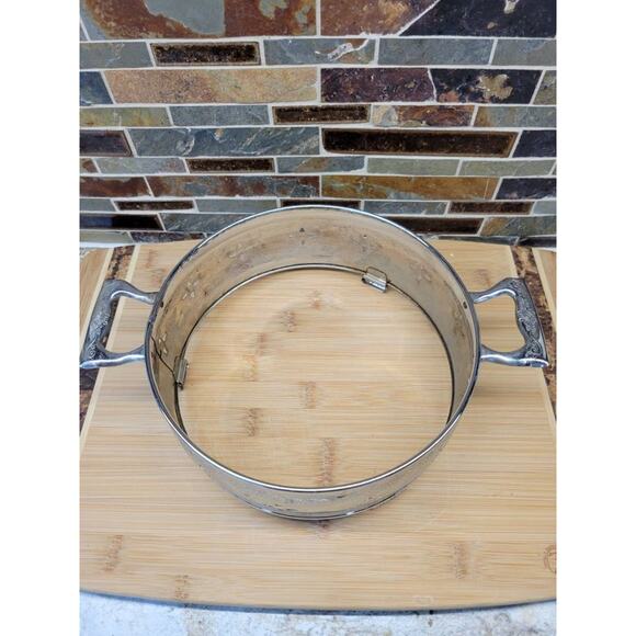 Vintage Fire King Casserole Clear Glass, Lid & Carrier Stainless, 1-1/2 Quart - Picture 5 of 6